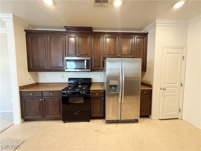 Building Photo - 4375 Braeburn Glen St