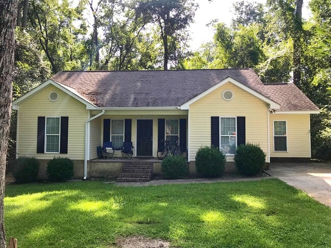 Primary Photo - 122 Harden Rd