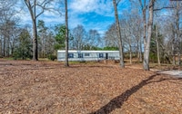 Building Photo - 312 Pinehaven Dr