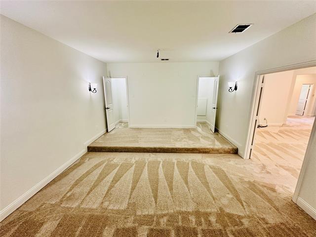 Building Photo - 1021 Taylor Dr