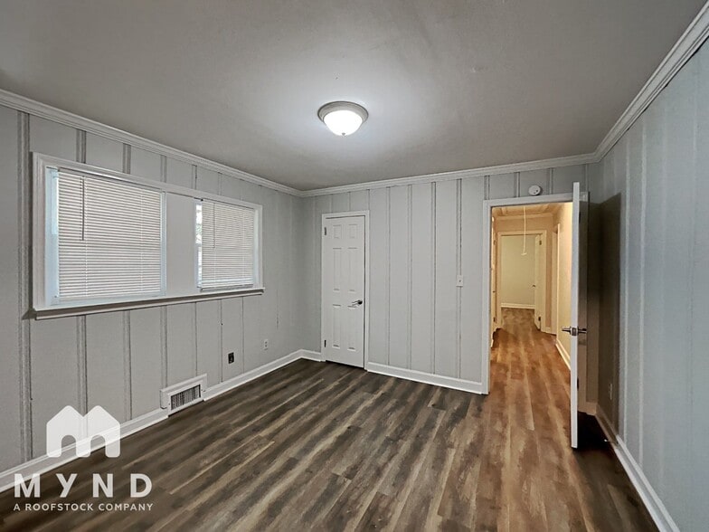 Building Photo - 3257 Bobbie Ln
