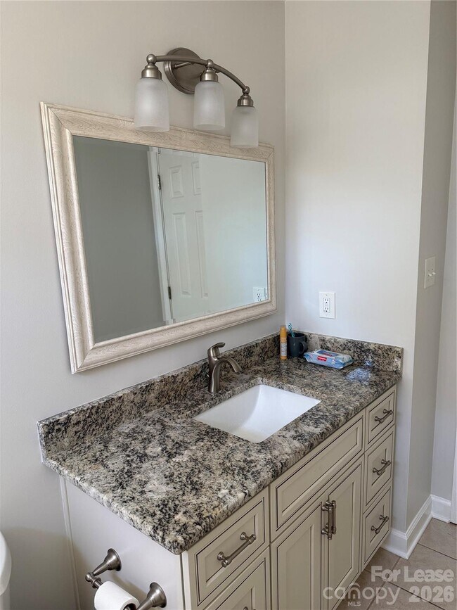 Building Photo - 3906 Crimson Wing Dr