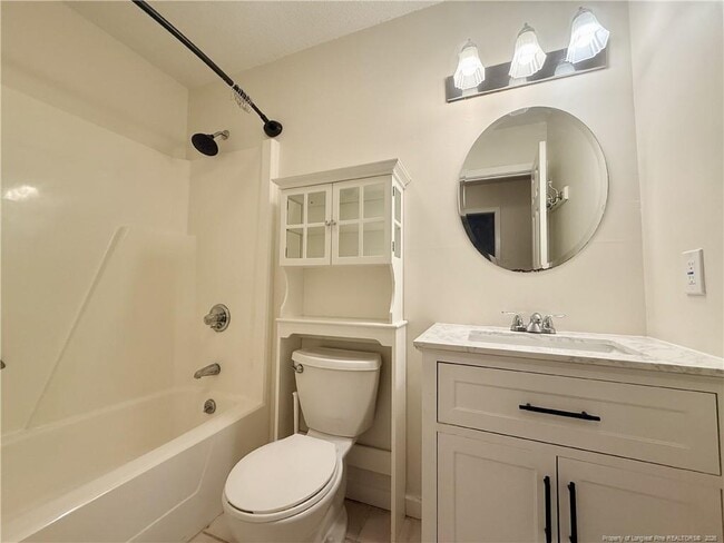 Building Photo - 5761 Waterwood Dr