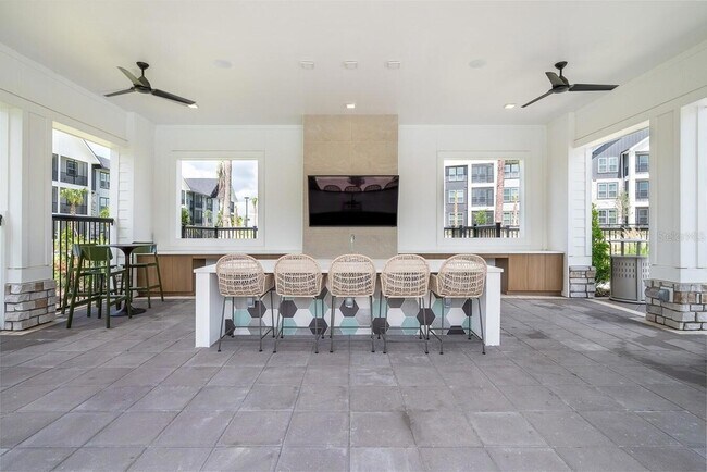 Building Photo - 3020 Base Blvd