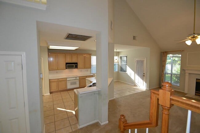 Building Photo - 15307 Amesbury Ln