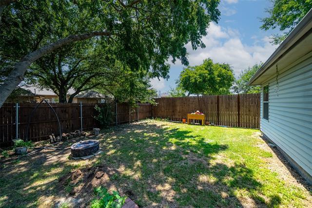 Building Photo - 4513 Bellcrest Dr