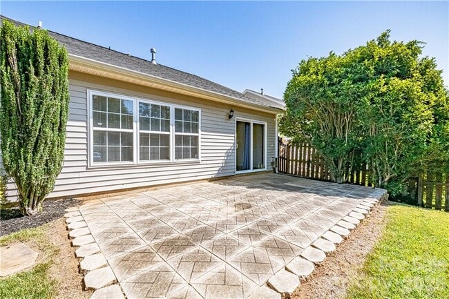 Building Photo - 12819 Slade Castle Ct