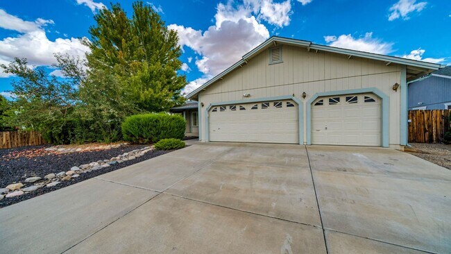 Building Photo - Spanish Springs Rental -- One Story.  No Pets Permitted
