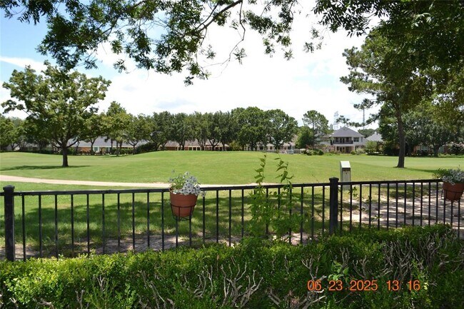 Building Photo - 4007 Sand Terrace Dr