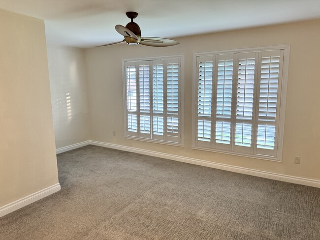 Building Photo - 2464 Caminito Ocean Cove