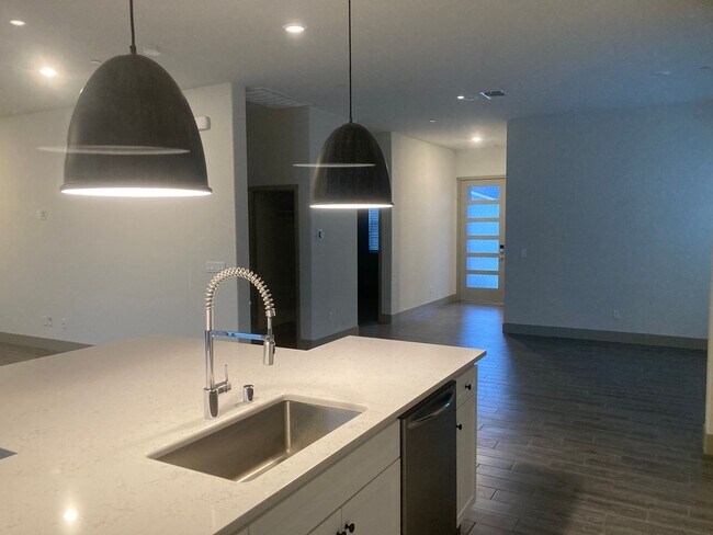 Building Photo - Moraga Single Level Beauty