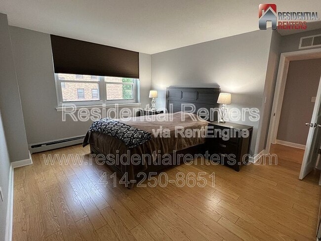 Building Photo - 1707 N Prospect Ave