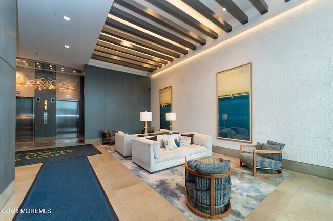 Building Photo - 15 Morris Ave