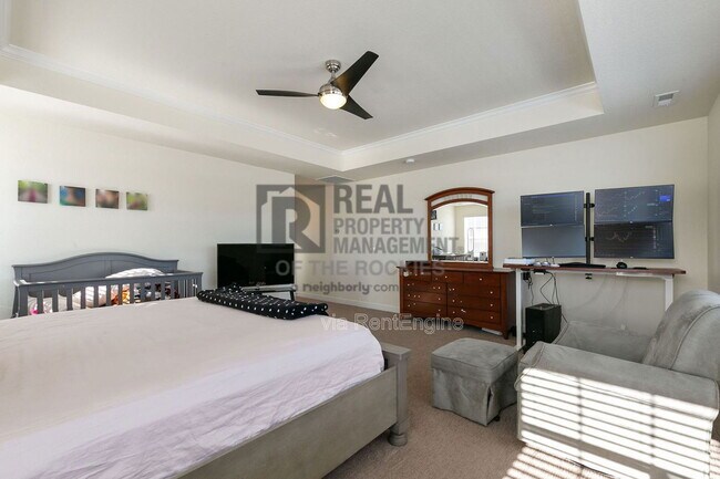 Building Photo - 2888 Fractus St