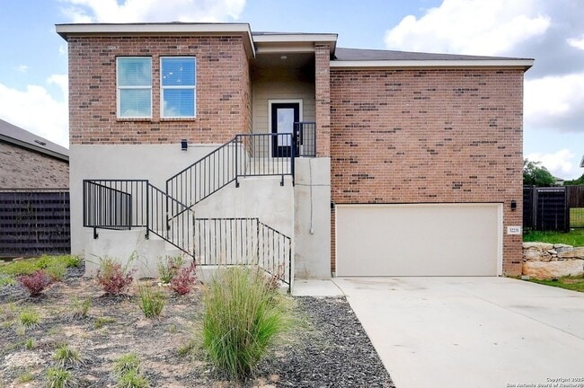 Building Photo - 32231 Escarole Bnd