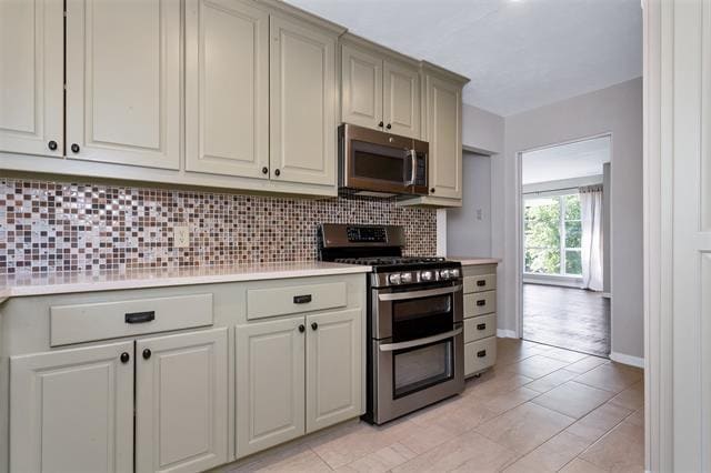 Building Photo - 11140 Lanewood Cir