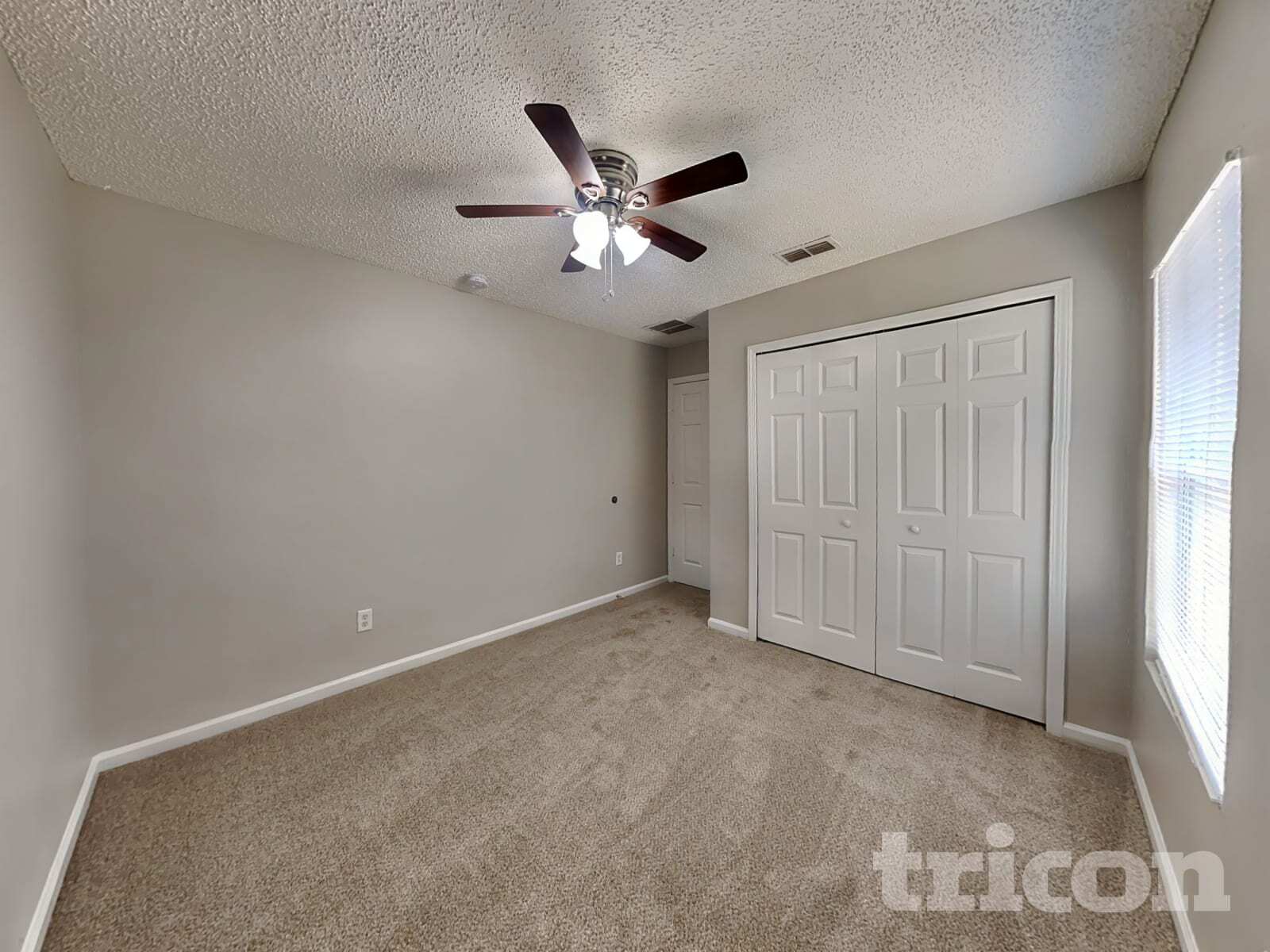 Building Photo - 9 Riddle Pl