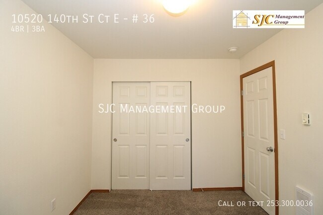 Building Photo - Four bedroom townhouse for rent in South H...
