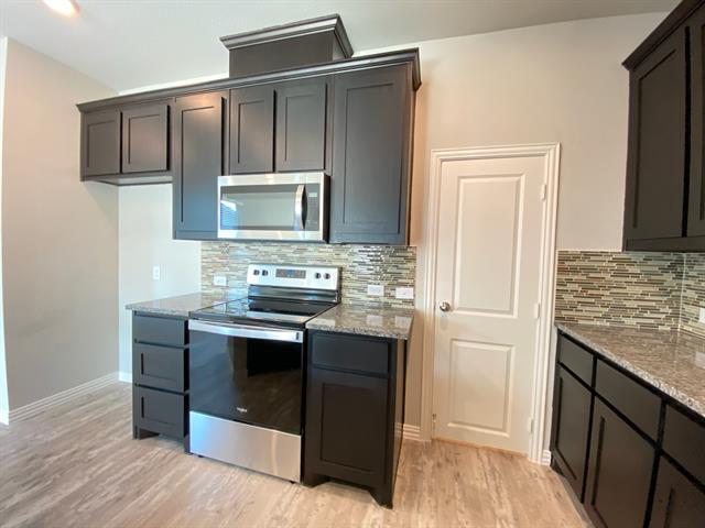 Building Photo - 3404 Solana Cir