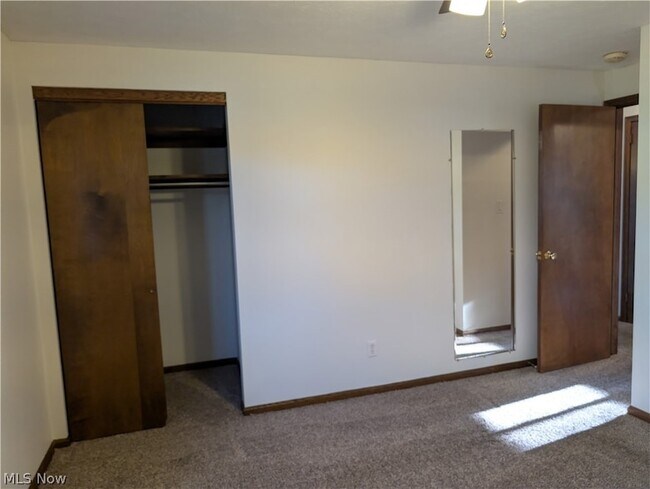 Building Photo - 3792 Baumberger Rd