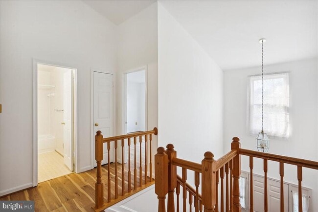 Building Photo - 18518 Gingerbread Ln