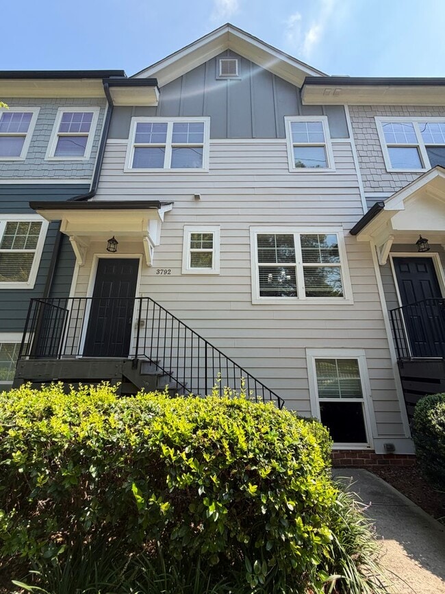 Building Photo - 3792 Oxford Cir