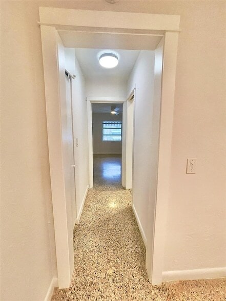 Building Photo - 1614 NE 7th St