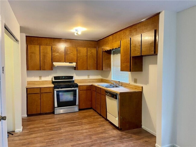 Building Photo - 4124 Elizabeth Ct