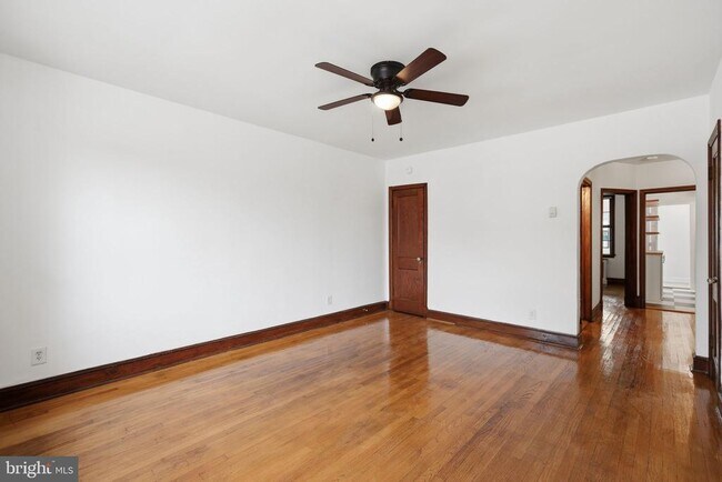 Building Photo - 4026 9th St NE