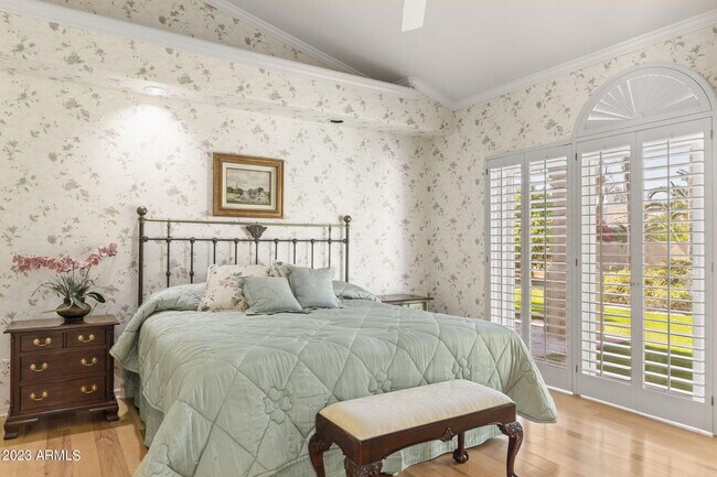 Building Photo - 10165 E Bella Vista Dr