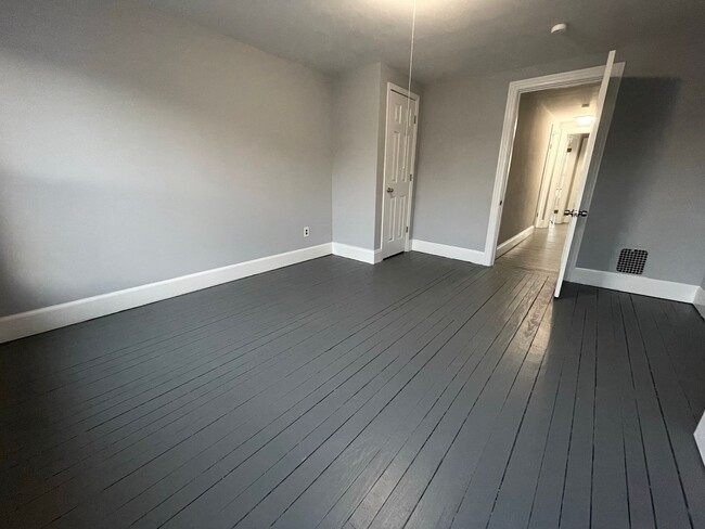 Building Photo - 215-217 Cleveland Avenue