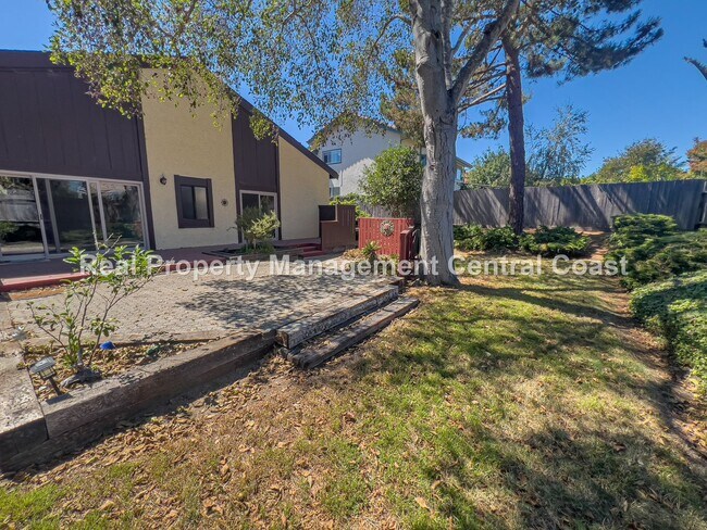 Building Photo - AVAILABLE NOW - Nice Home Near Laguna Lake...