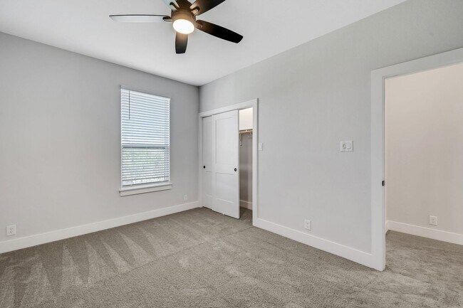 Building Photo - Beautiful Modern 4 Bedroom Townhome Close to Lackland! Sorento Floorplan