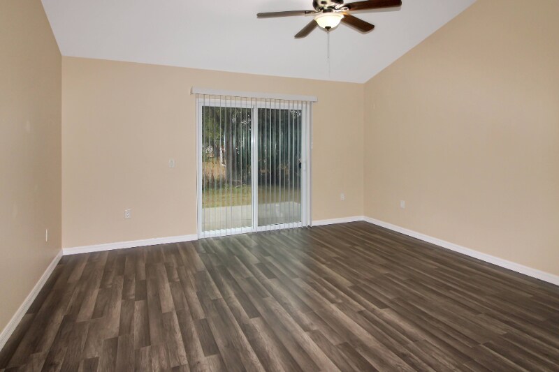 Building Photo - 3265 W Price Blvd