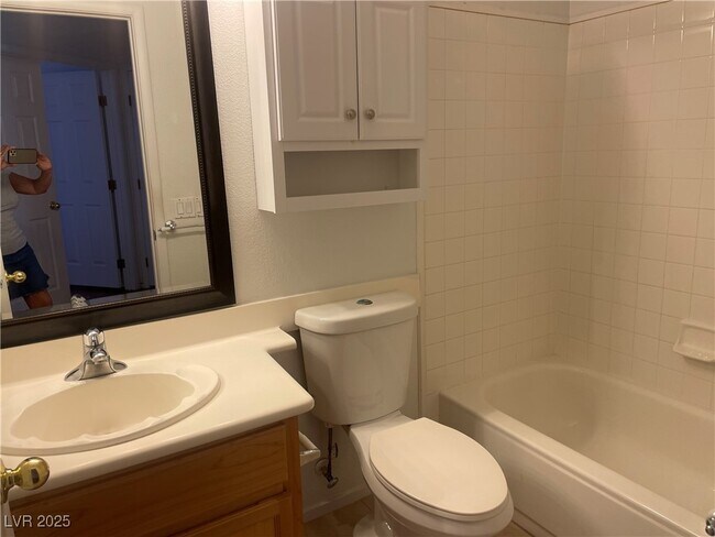 Building Photo - 9715 Driftwood Island Ct