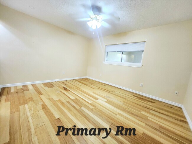Building Photo - 322 Windward