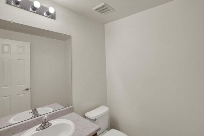 Building Photo - 1577 Monterey Rd