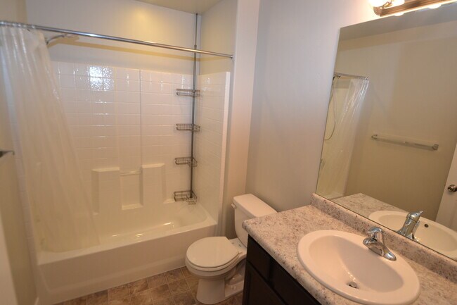 Building Photo - Beautiful 3 Bed/2.5 Bath in Draper!!!