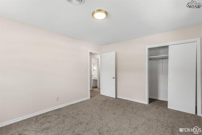 Building Photo - 4428 Sisk Rd