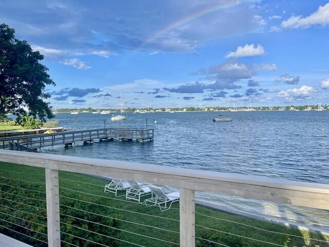 Building Photo - 5600 N Flagler Dr