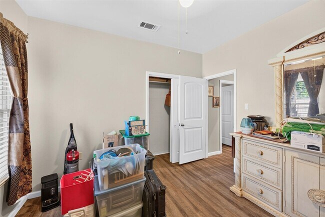 Building Photo - 2504 Orangegrove Cir