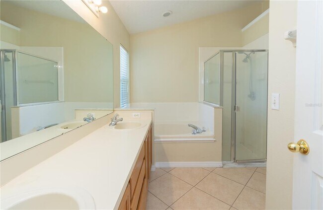 Building Photo - 7983 Elmstone Cir