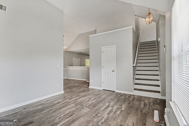 Building Photo - 2839 Rambling Way