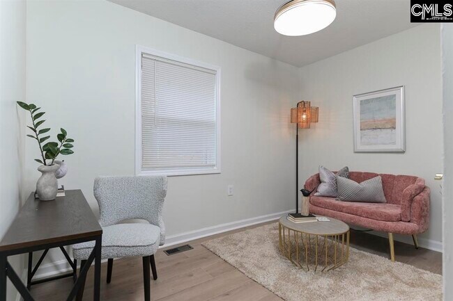 Building Photo - 112 Riverview Ct