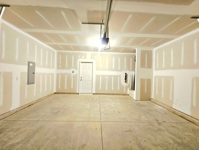 Building Photo - New Construction Home