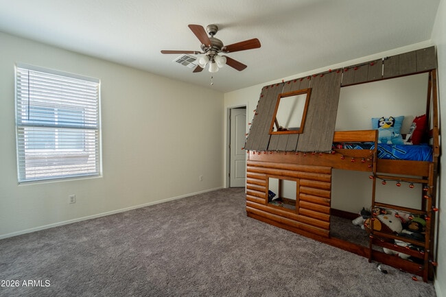 Building Photo - 42592 W Somerset Dr