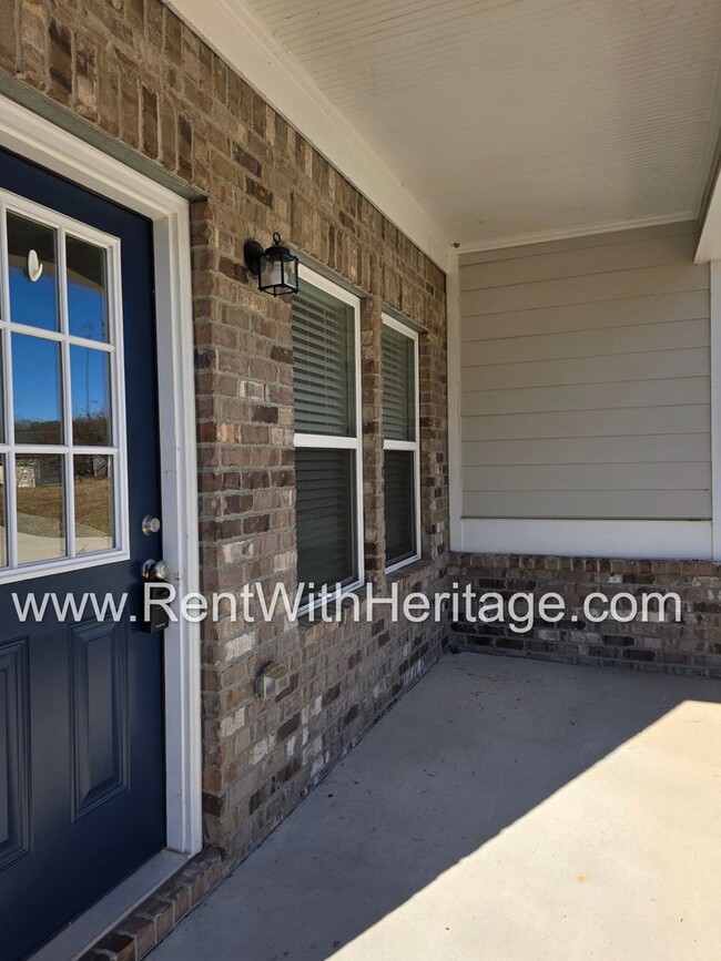 Building Photo - Stunning New 4bd/ 2.5ba / Immaculate / Attention to Detail/ Great Location