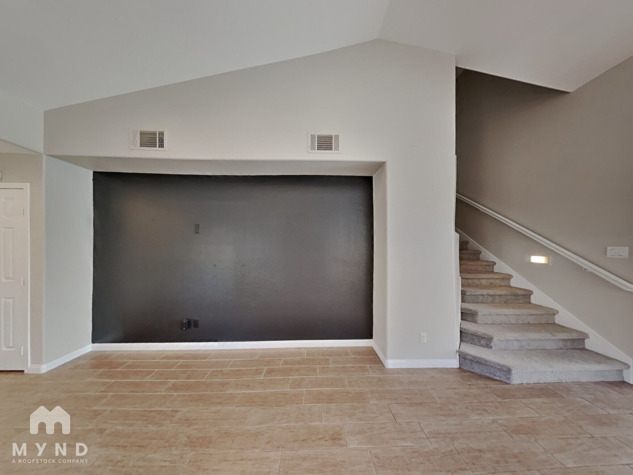 Building Photo - 1616 Scenic Peak St