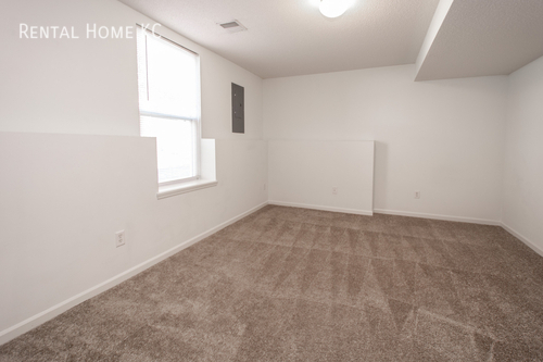 Building Photo - 10205 W 59th Terrace