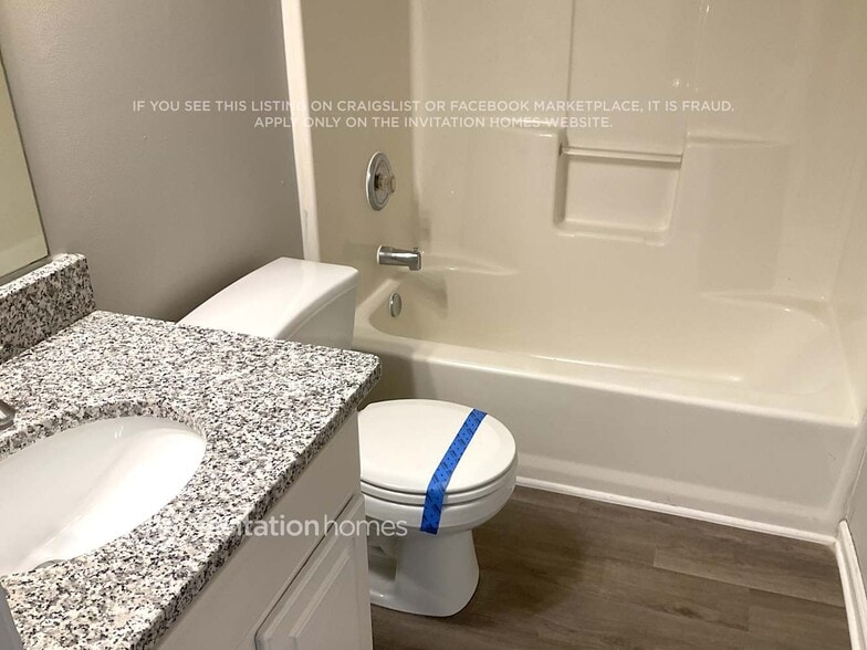 Building Photo - 5923 Leawood Run Ct